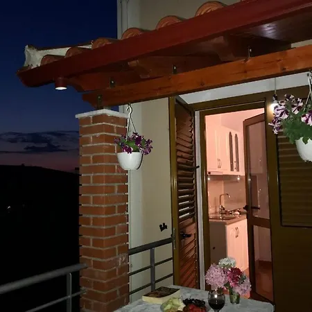 Vila Arlind Guest house *