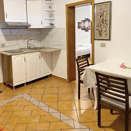 Vila Arlind Guest house