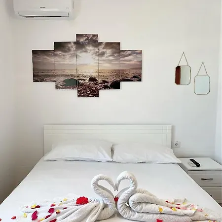 Vila Arlind * Vlorë