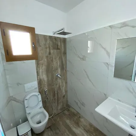 Vila Arlind Vlorë
