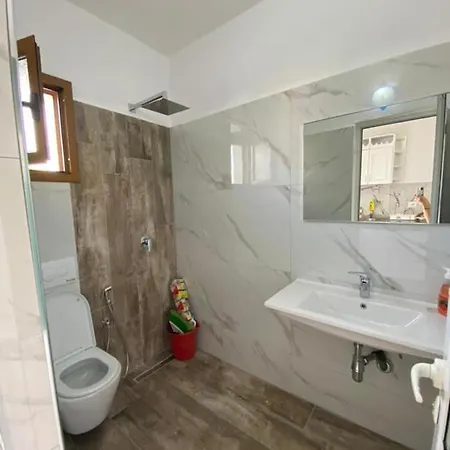 Guest house Vila Arlind