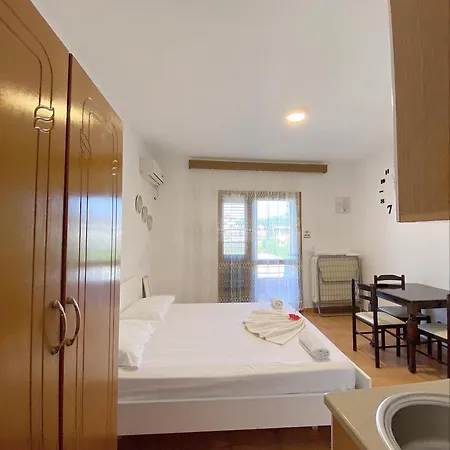 招待所 Vila Arlind Vlorë